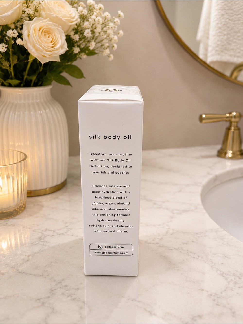 GODA Pheromone Infused Silk Body Oil - Picture 4 of 4